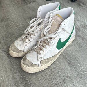 Nike Blazer - Size 11.5